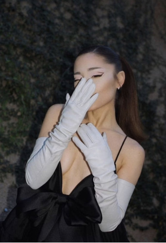 ARIANA GRANDE