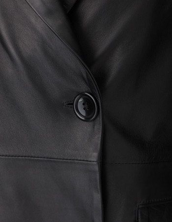 MAYKA TRENCH MAYKA TRENCH