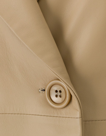 MAYKA TRENCH MAYKA TRENCH