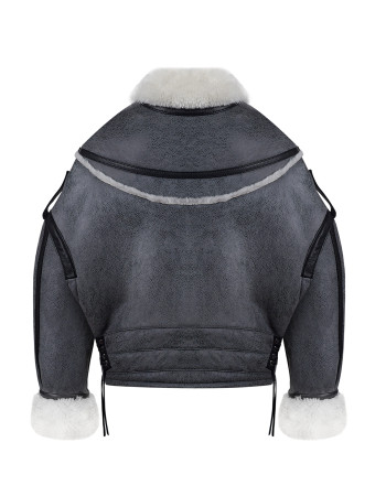 VINTAGE OVERSIZED JACKET IN SHEARLING VINTAGE OVERSIZED JACKET IN SHEARLING