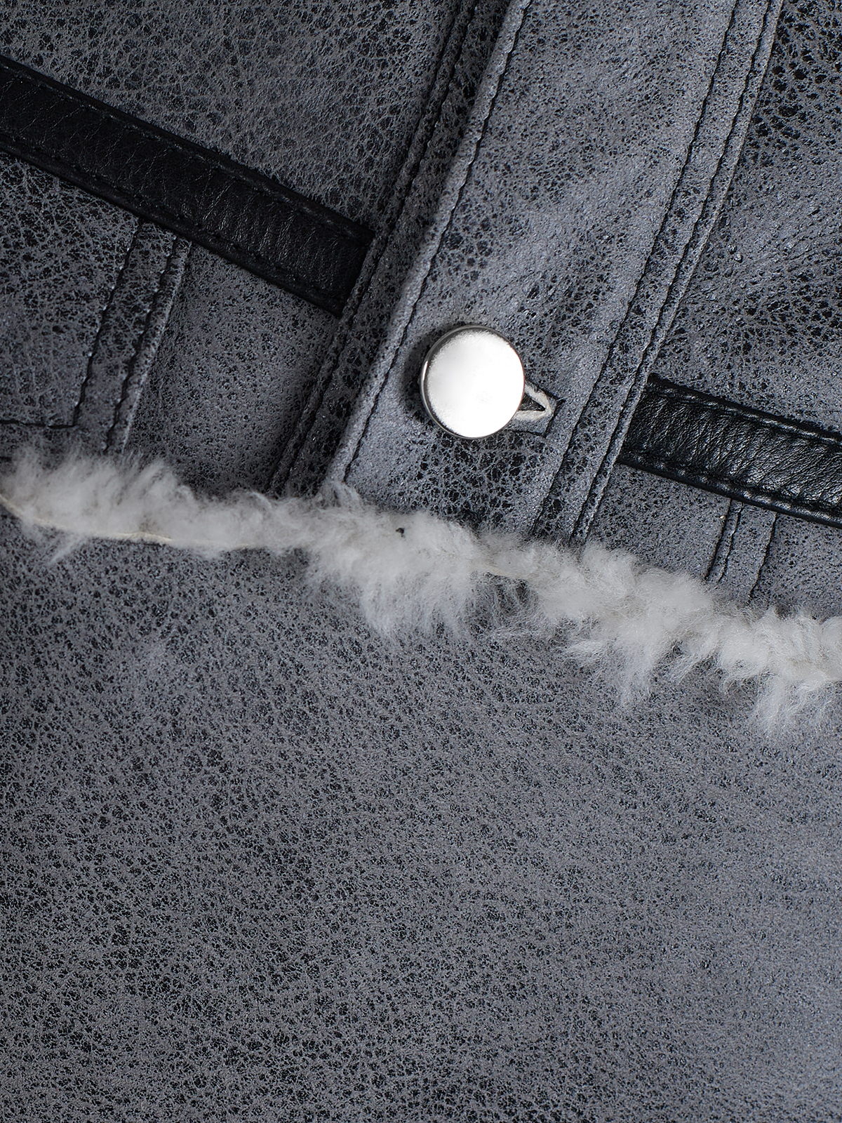 VINTAGE OVERSIZED JACKET IN SHEARLING VINTAGE OVERSIZED JACKET IN SHEARLING