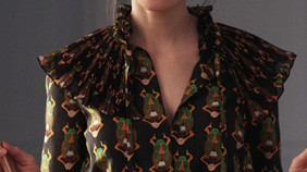 LILY COLLINS