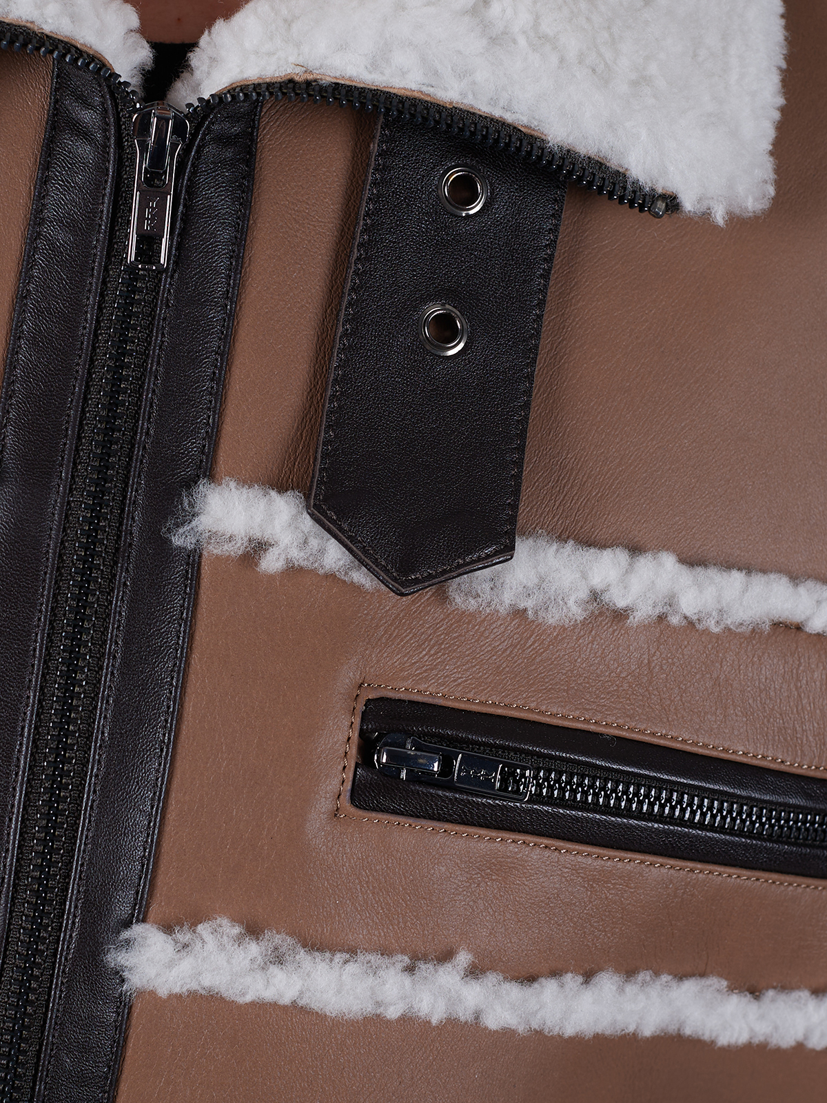 BLAKE SHEARLING BLAKE SHEARLING