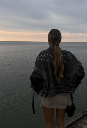 @HANNASCHONBERG