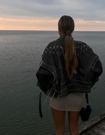 VINTAGE OVERSIZED JACKET 2