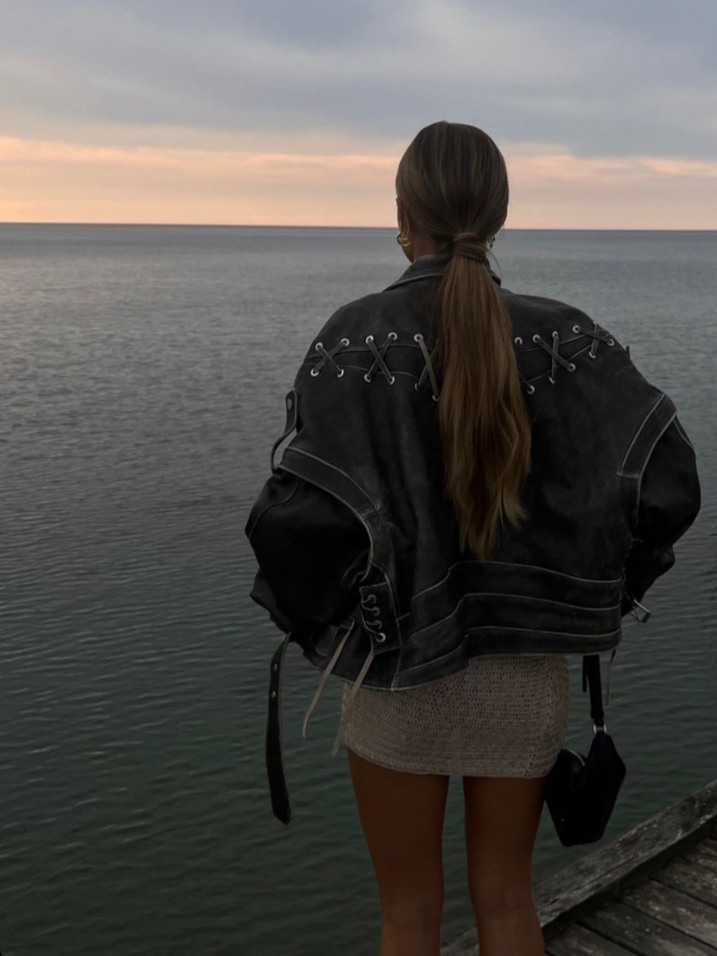 VINTAGE OVERSIZED JACKET 2